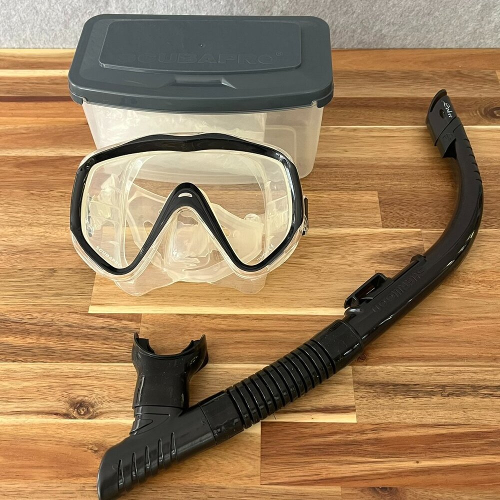 Scubapro Wide Vu Scuba Diving Mask Sherwood Sabre Snorkel Black Clear Case